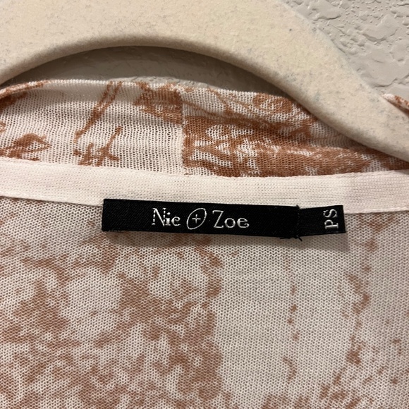 Cardigan light weight sweater - Picture 3 of 4